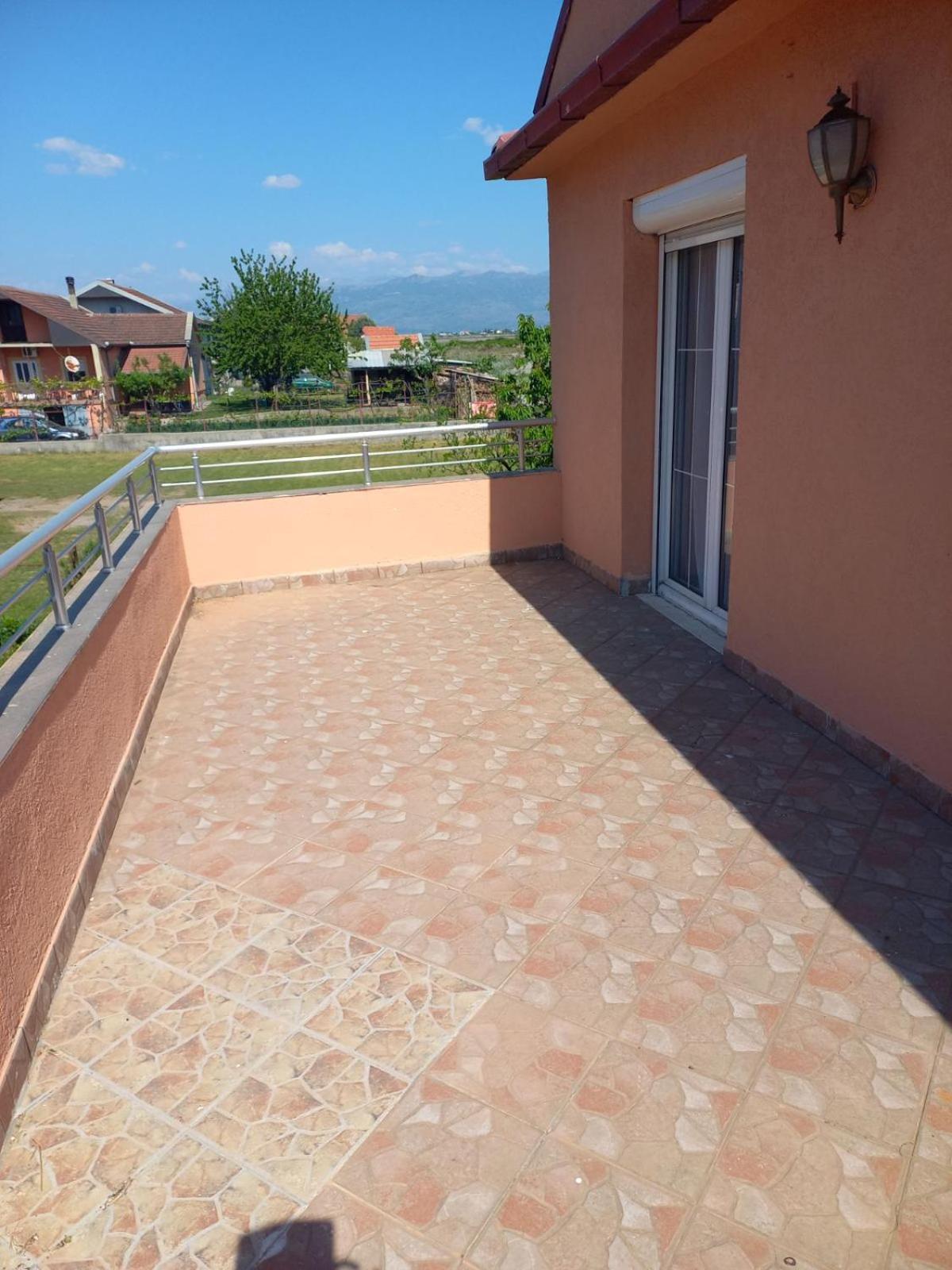 Traveler'S Rest - Near Podgorica Airport Hostel Mitrovici  Εξωτερικό φωτογραφία