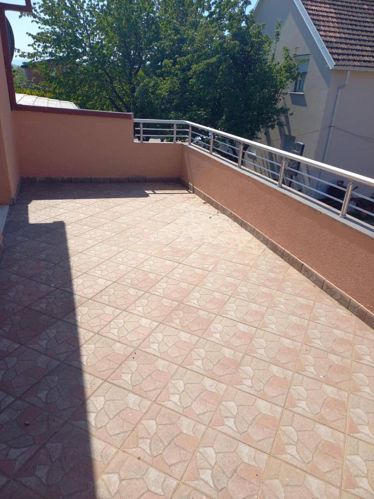 Traveler'S Rest - Near Podgorica Airport Hostel Mitrovici  Εξωτερικό φωτογραφία